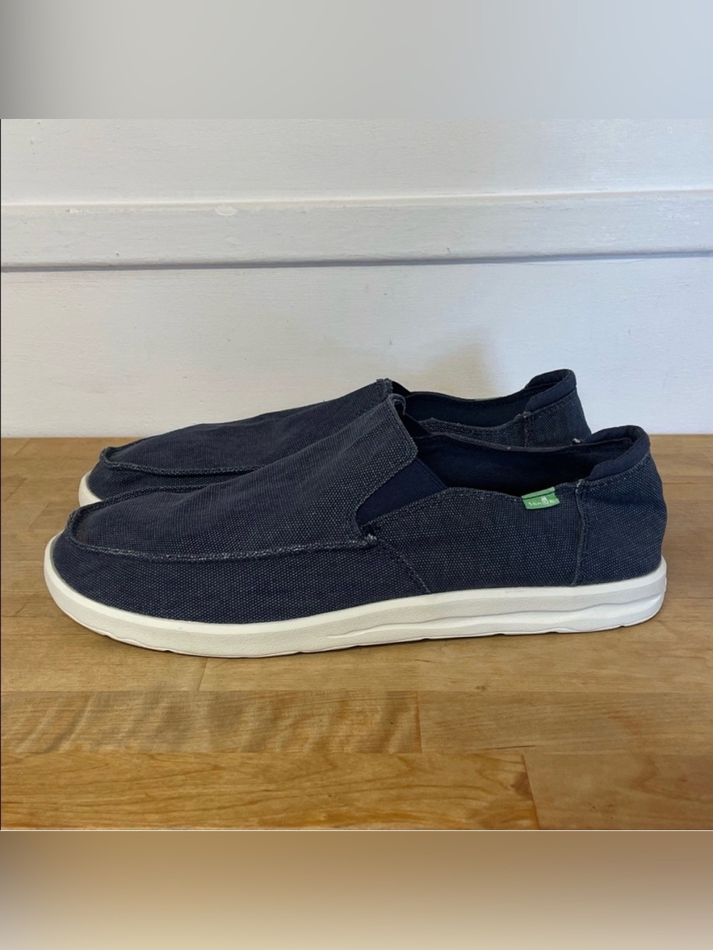 Sanuk Hi Five Sneaker slip on casual navy spring and summer shoes menโs size 13